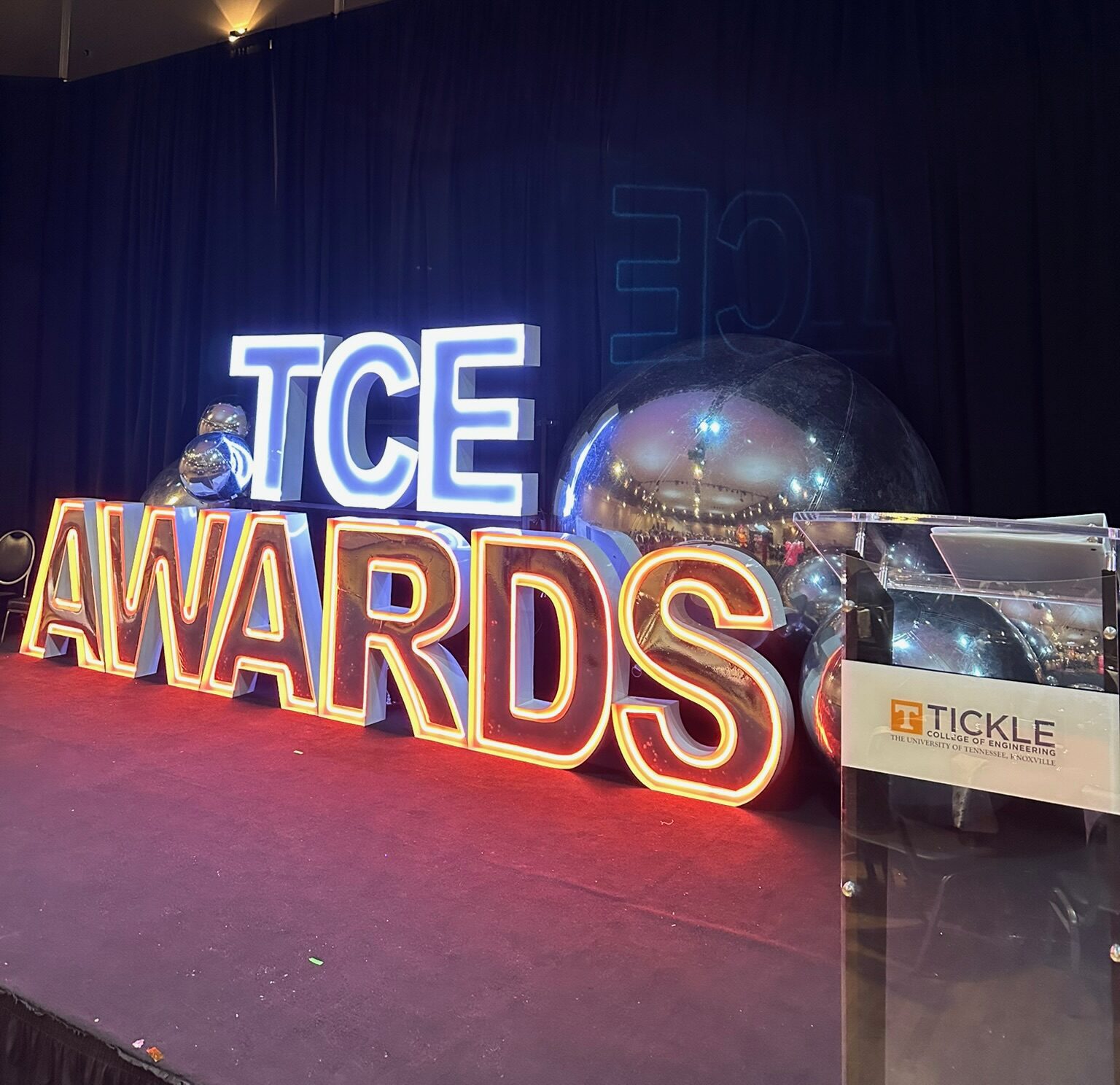 TCE Awards Marquee Signage with Large Chrome Balloons